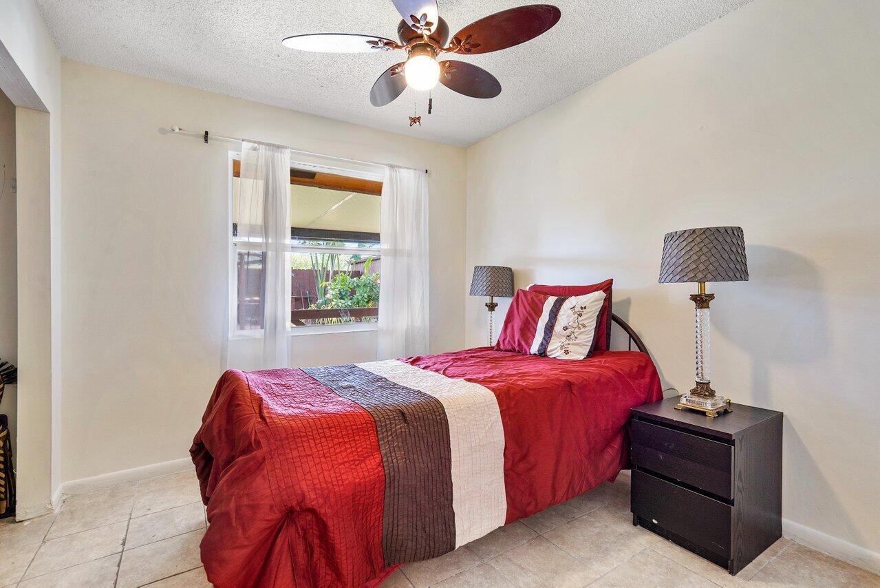 10639 Boca Entrada Boulevard Boca Raton, FL 33428 - Photo 22 of 34 014-10639BocaEntradaBoulevard-BocaRaton-