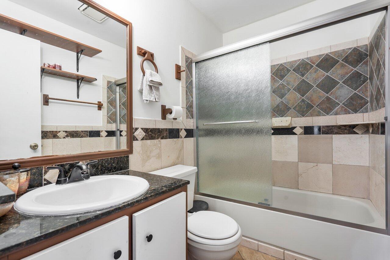 10639 Boca Entrada Boulevard Boca Raton, FL 33428 - Photo 23 of 34 015-10639BocaEntradaBoulevard-BocaRaton-