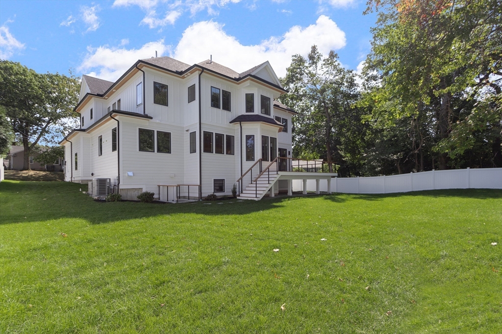 362 Hillcrest Road Needham, MA 02492 - Photo 39 of 42