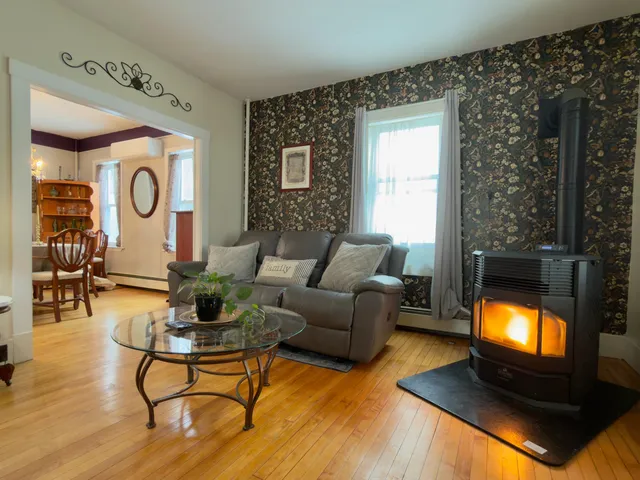 $389,000 | 14 Summer Street, Sanford, ME 04073