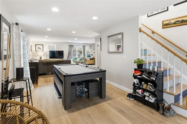 $3,850 | 72 Seascape Avenue, Middletown, RI 02842