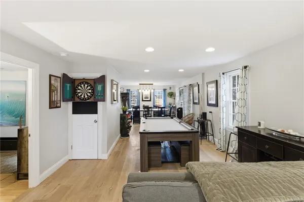 $3,850 | 72 Seascape Avenue, Middletown, RI 02842