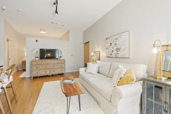 $429,900 | 1704 18th Avenue South, Nashville, TN 37212
