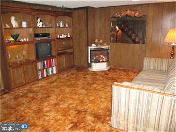 3452 Holyoke Road Philadelphia, PA 19114 - Photo 14 of 18 Gallery Image 14