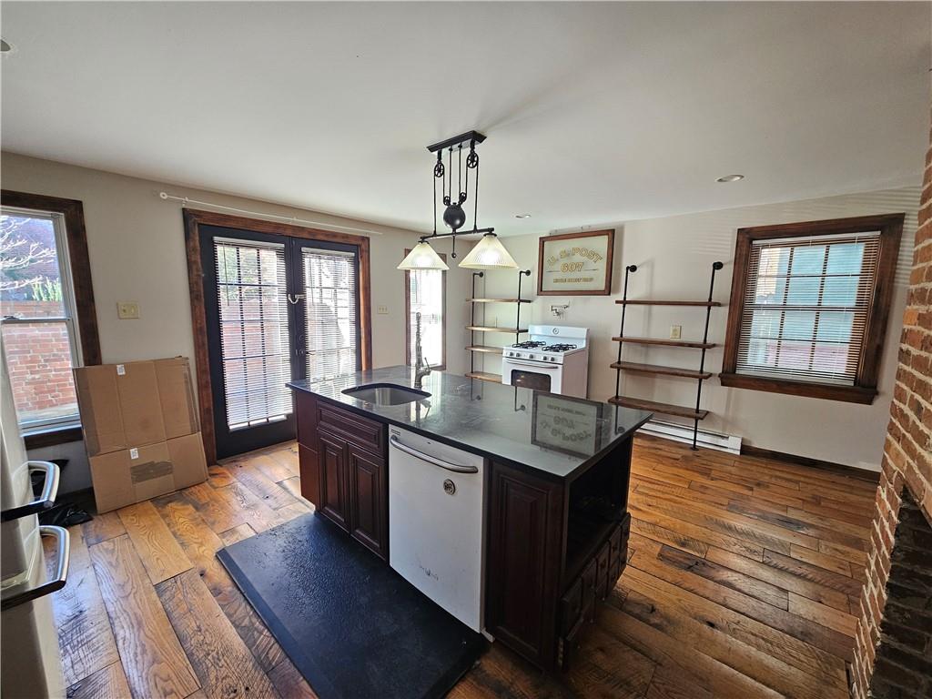 607 Middle Street Pittsburgh, PA 15212 - Photo 13 of 47 You can enter the court yard from the kitchen