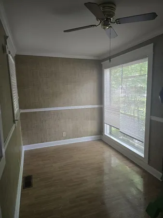 $1,400 | 614 North Military Avenue, Lawrenceburg, TN 38464