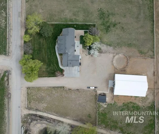 $969,000 | 2675 Kings Way Drive, Homedale, ID 83628