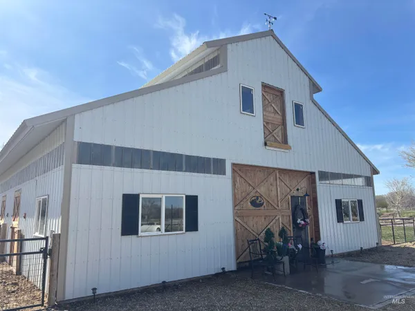 $969,000 | 2675 Kings Way Drive, Homedale, ID 83628