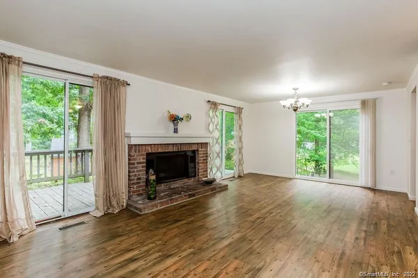 $2,600 | 5 Edgewood Circle, Unit 5, Avon, CT 06001