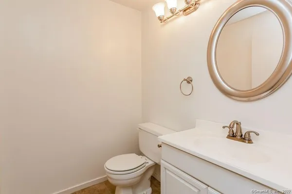 $2,600 | 5 Edgewood Circle, Unit 5, Avon, CT 06001