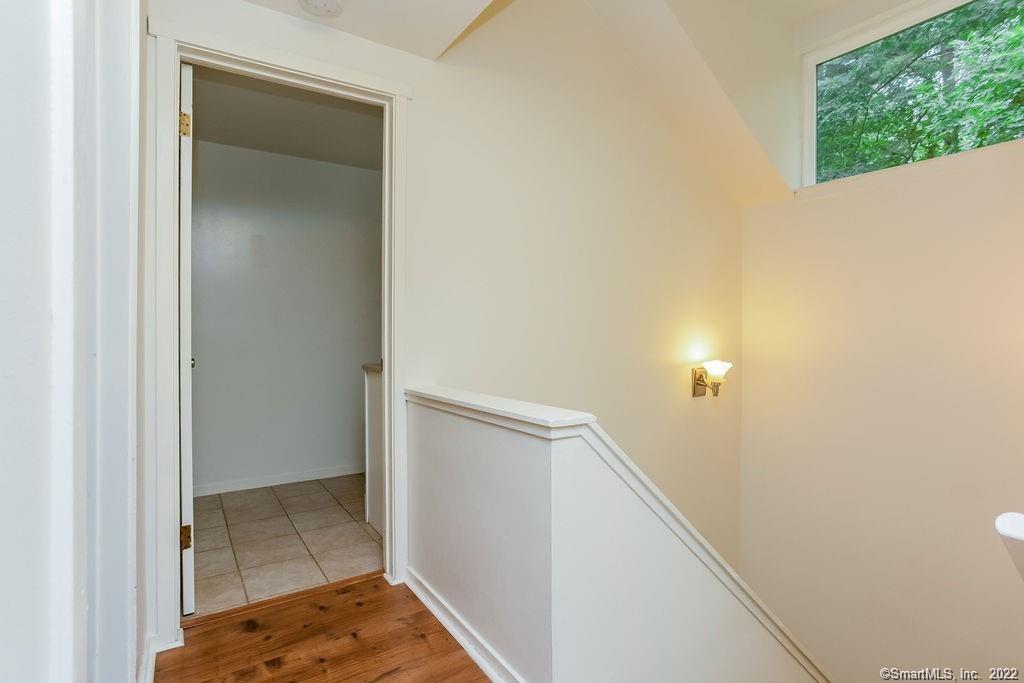 5 Edgewood Circle, Unit 5 Avon, CT 06001 - Photo 10 of 21