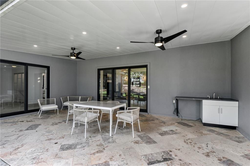 40 Red Oak Circle Buchanan, GA 30113 - Photo 39 of 39 a dining room with furniture and window