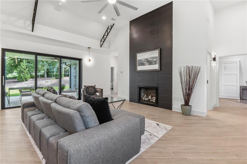 40 Red Oak Circle Buchanan, GA 30113 - Photo 5 of 39 a living room with furniture window and a fireplace