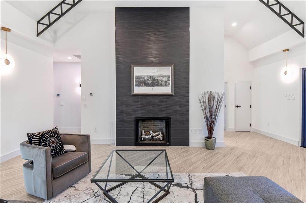 40 Red Oak Circle Buchanan, GA 30113 - Photo 6 of 39 a living room with furniture and a fireplace