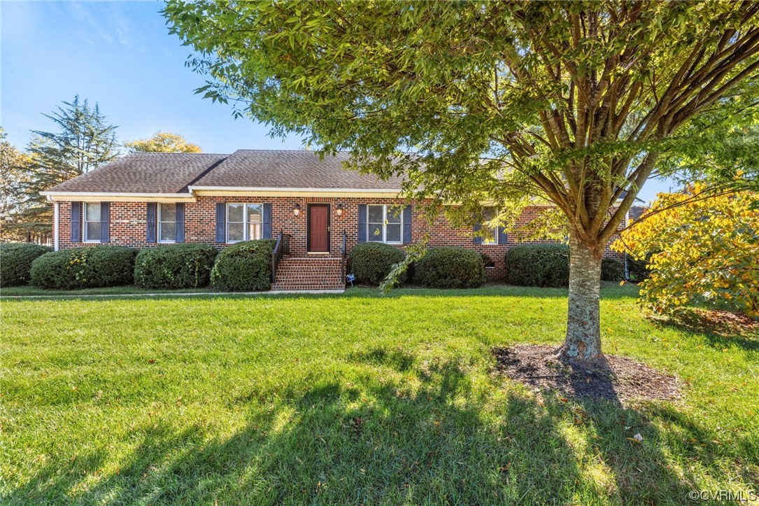 8217 Brookfield Road Richmond, VA 23227 - Photo 1 of 32 Gallery Image 1