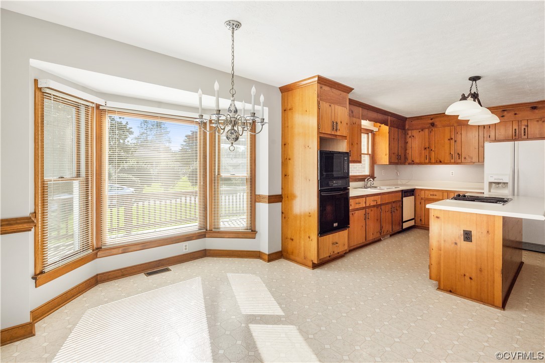 8217 Brookfield Road Richmond, VA 23227 - Photo 14 of 32 Gallery Image 14