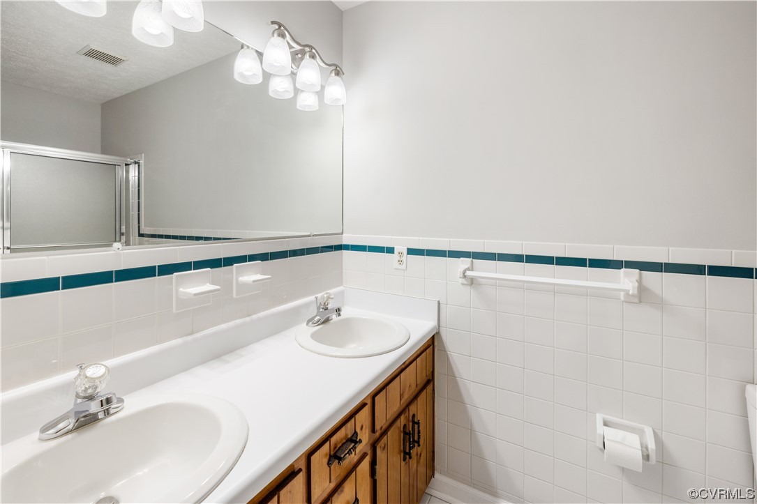 8217 Brookfield Road Richmond, VA 23227 - Photo 21 of 32 Gallery Image 21