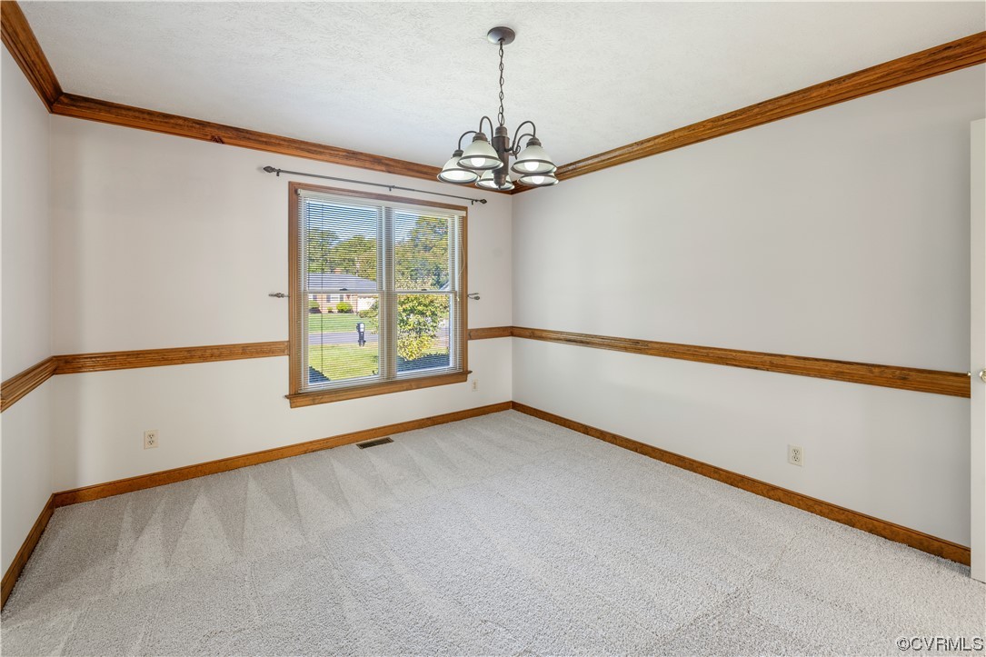 8217 Brookfield Road Richmond, VA 23227 - Photo 6 of 32 Gallery Image 6