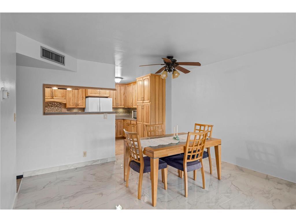 311 Pleasant Avenue, Unit 301 St. Paul, MN 55102 - Photo 13 of 44