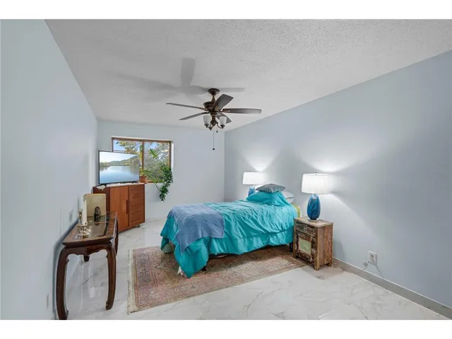 $175,000 | 311 Pleasant Avenue, Unit 301, St. Paul, MN 55102