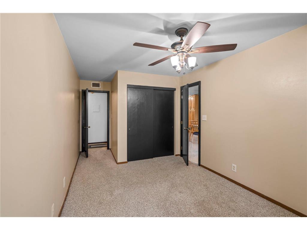 311 Pleasant Avenue, Unit 301 St. Paul, MN 55102 - Photo 23 of 44