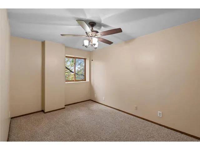 $175,000 | 311 Pleasant Avenue, Unit 301, St. Paul, MN 55102