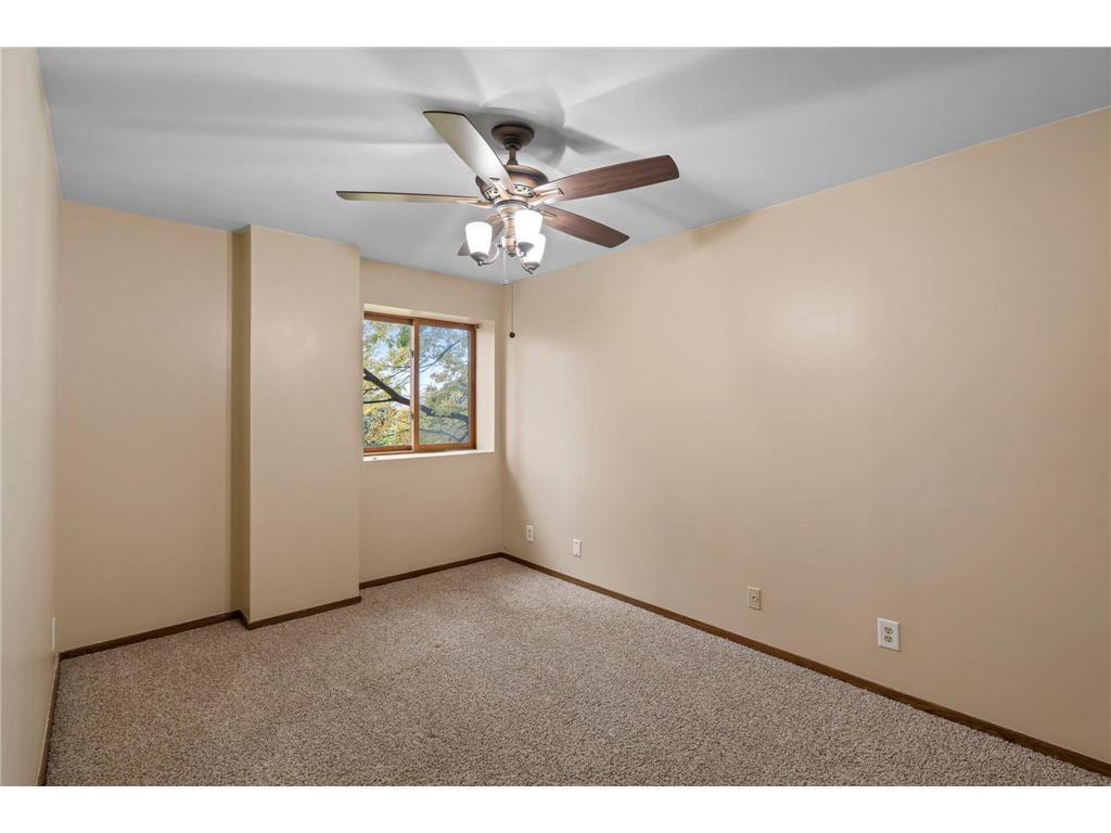 311 Pleasant Avenue, Unit 301 St. Paul, MN 55102 - Photo 24 of 44