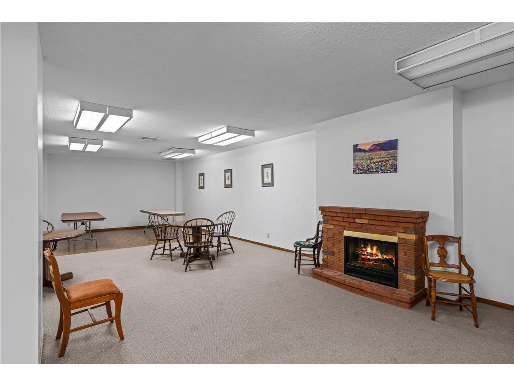 311 Pleasant Avenue, Unit 301 St. Paul, MN 55102 - Photo 37 of 44