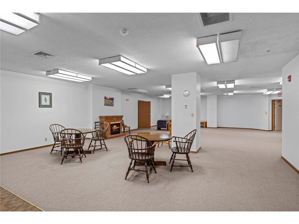 311 Pleasant Avenue, Unit 301 St. Paul, MN 55102 - Photo 38 of 44