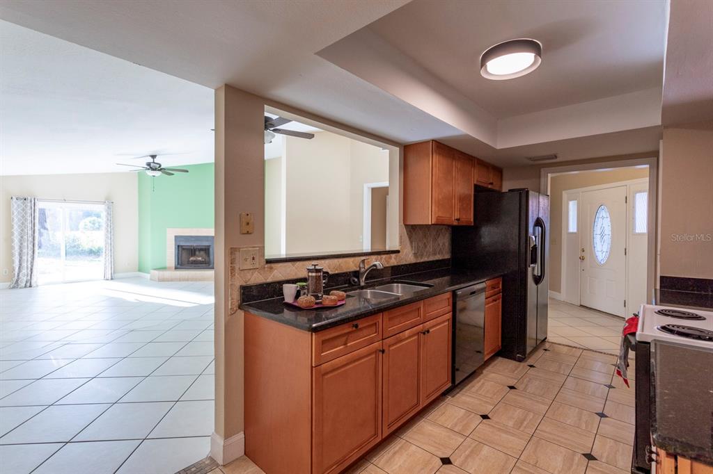 618 Nighthawk Circle Winter Springs, FL 32708 - Photo 8 of 24