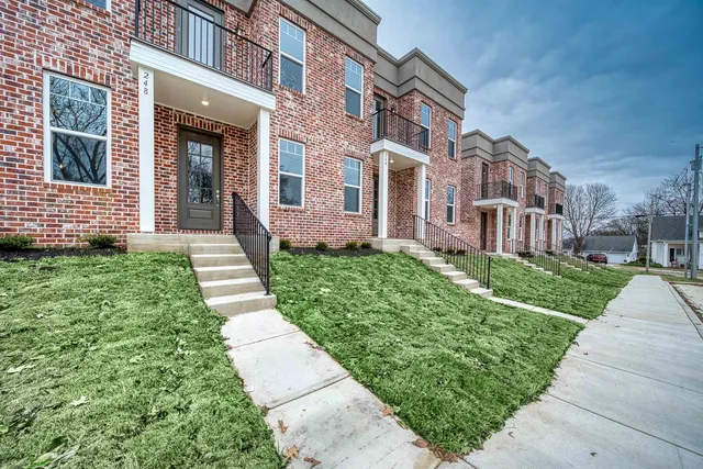 $334,900 | 248 East Washington Avenue, Covington, TN 38019