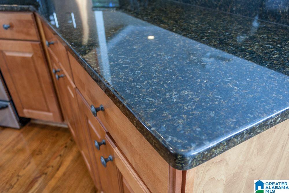 3315 Mountainside Road Vestavia Hills, AL 35243 - Photo 13 of 35