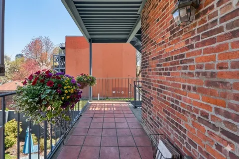 $580,000 | 278 Monmouth Street, Unit 2L, Jersey City, NJ 07302