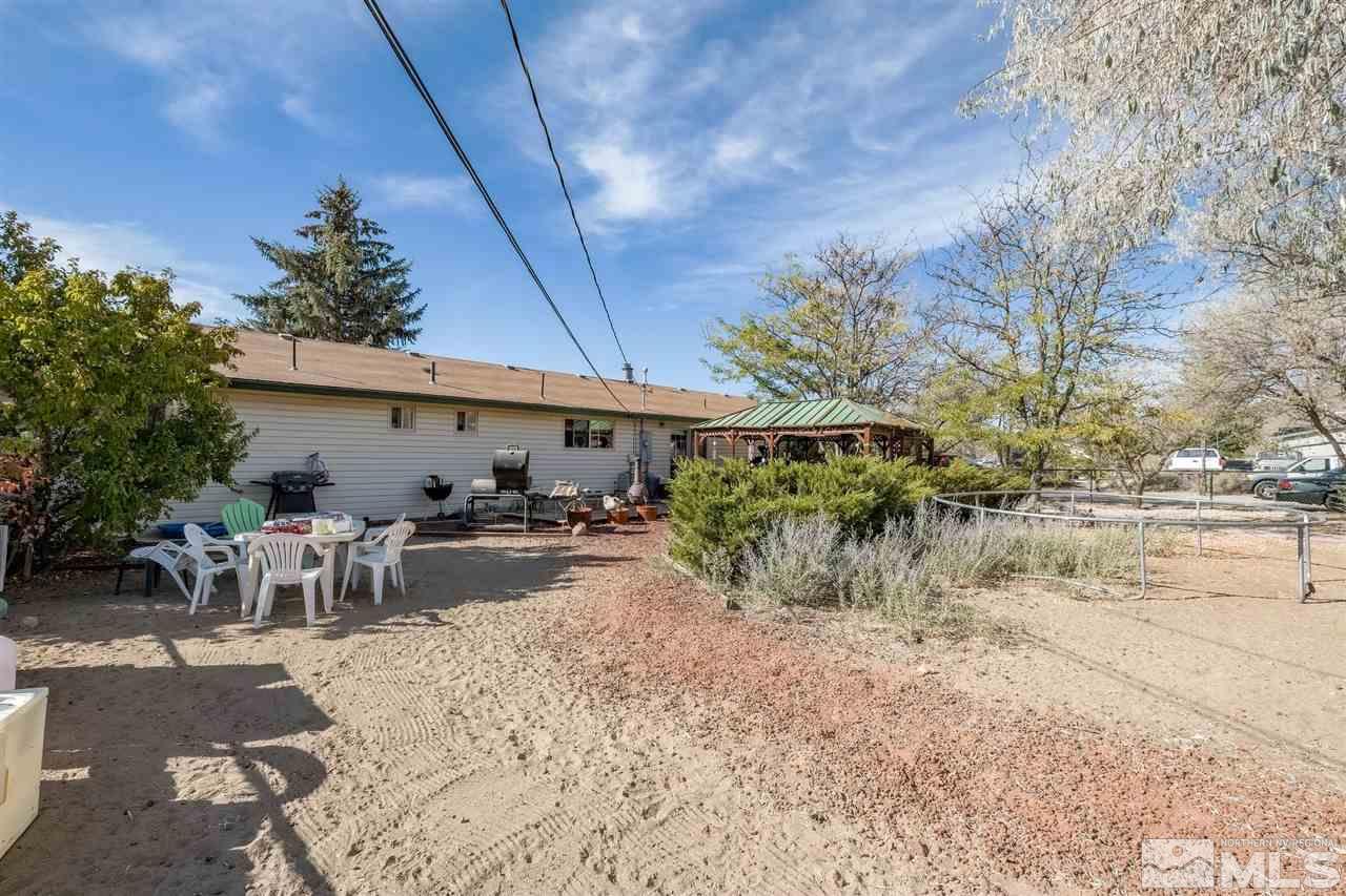 11745 Deodar Way Reno, NV 89506 - Photo 6 of 17 Photo 7