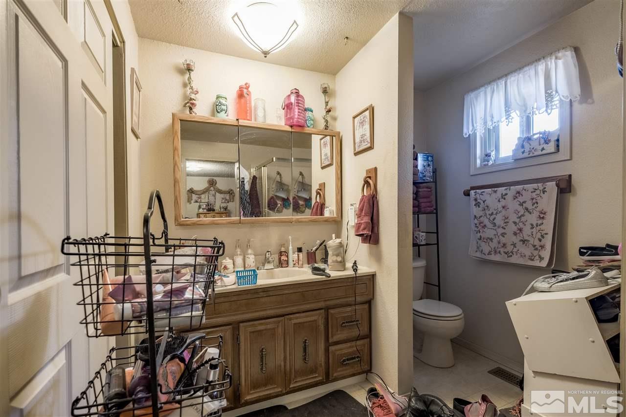 11745 Deodar Way Reno, NV 89506 - Photo 8 of 17 Photo 9
