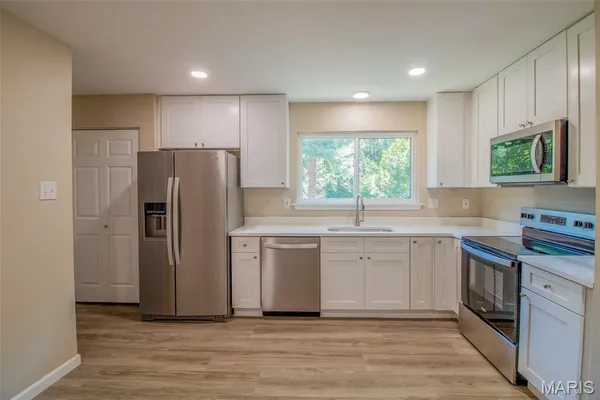 $323,000 | 1358 Green Mist Drive, Fenton, MO 63026