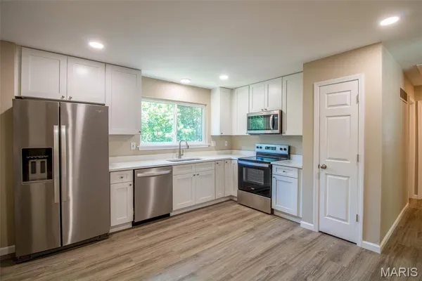 $323,000 | 1358 Green Mist Drive, Fenton, MO 63026