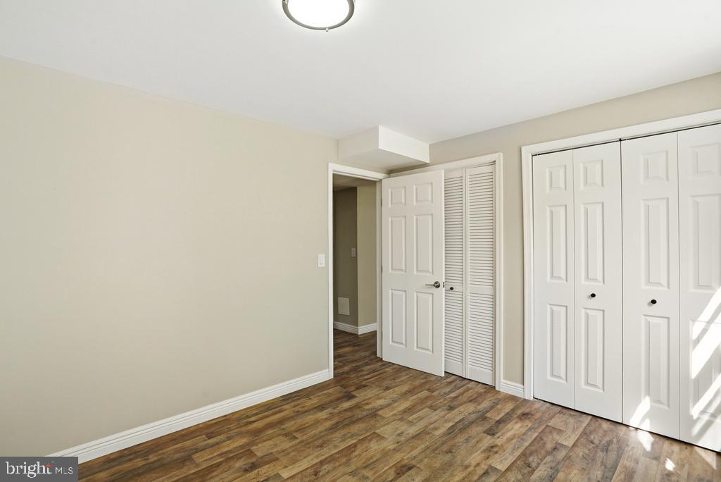 309 Cedar Ridge Drive Oxon Hill, MD 20745 - Photo 38 of 45 Bright and spacious room with charm.