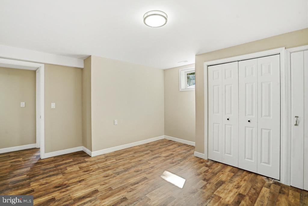 309 Cedar Ridge Drive Oxon Hill, MD 20745 - Photo 41 of 45 Bright and spacious versatile room.
