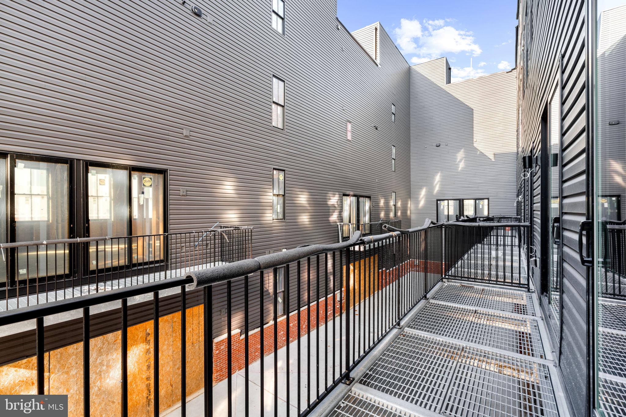 254 North 2nd Street Philadelphia, PA 19106 - Photo 23 of 63 2nd Floor Balcony