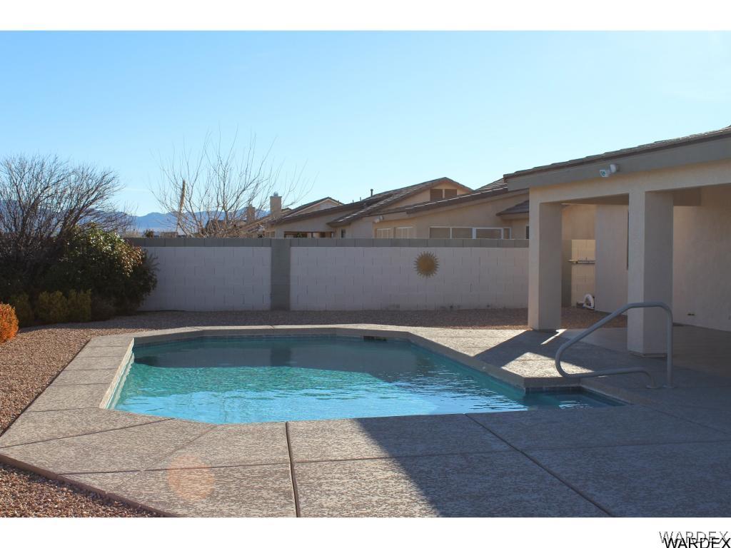 4255 East Cane Ranch Road Kingman, AZ 86401 - Photo 2 of 27