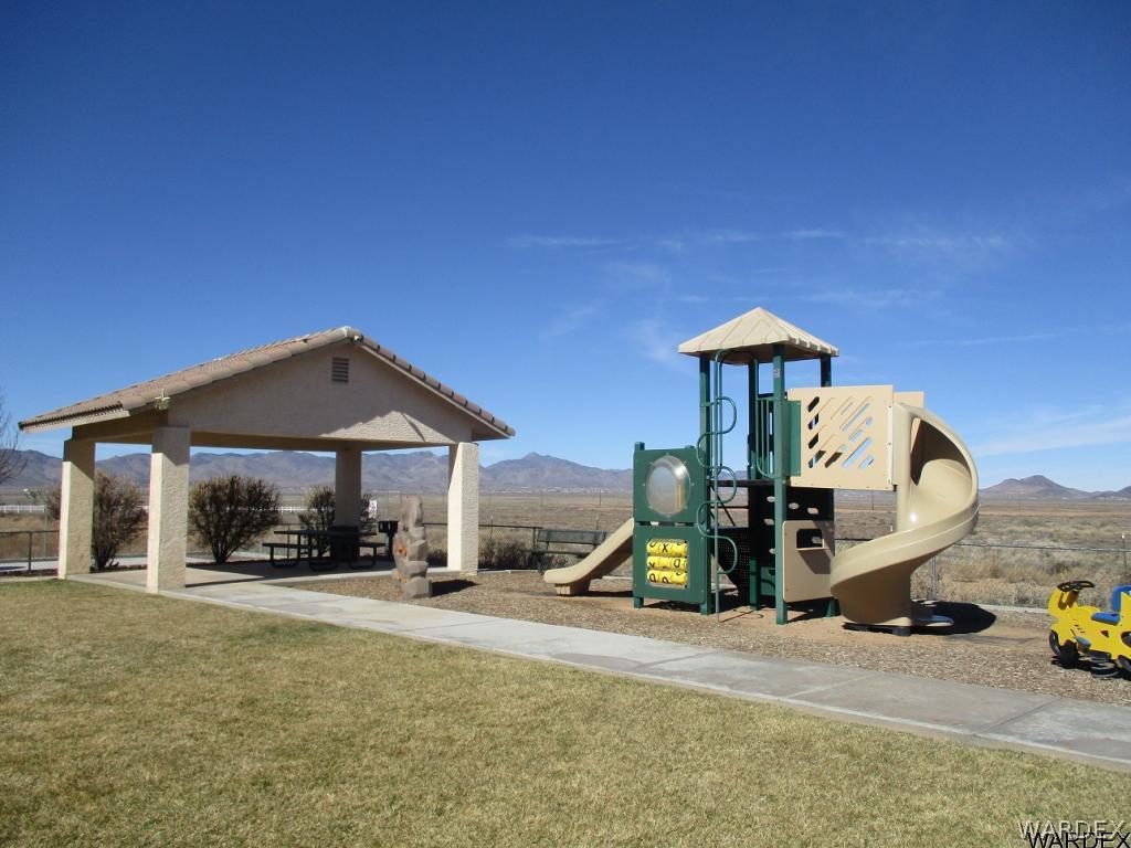 4255 East Cane Ranch Road Kingman, AZ 86401 - Photo 27 of 27 Assoc park