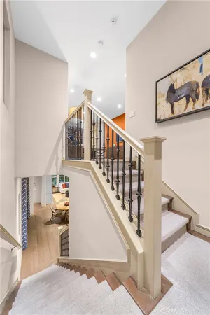 a view of entryway and hall