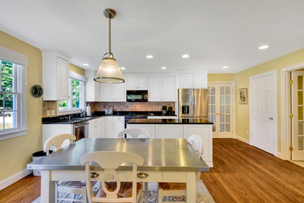 209 Valley Road Needham, MA 02492 - Photo 14 of 30 Gallery Image 14