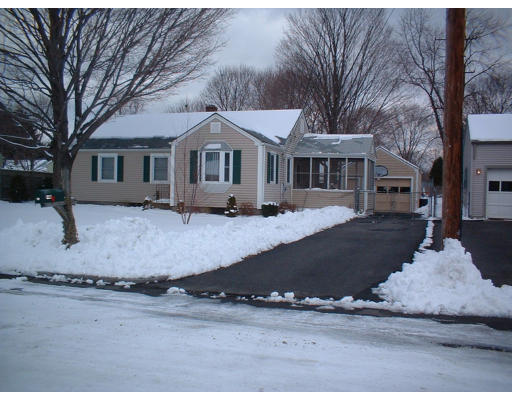 105 Maebeth Street Springfield, MA 01119 - Photo 1 of 1