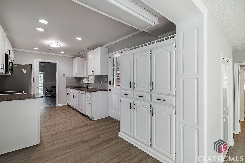 4235 Old Lexington Road Athens, GA 30605 - Photo 10 of 51