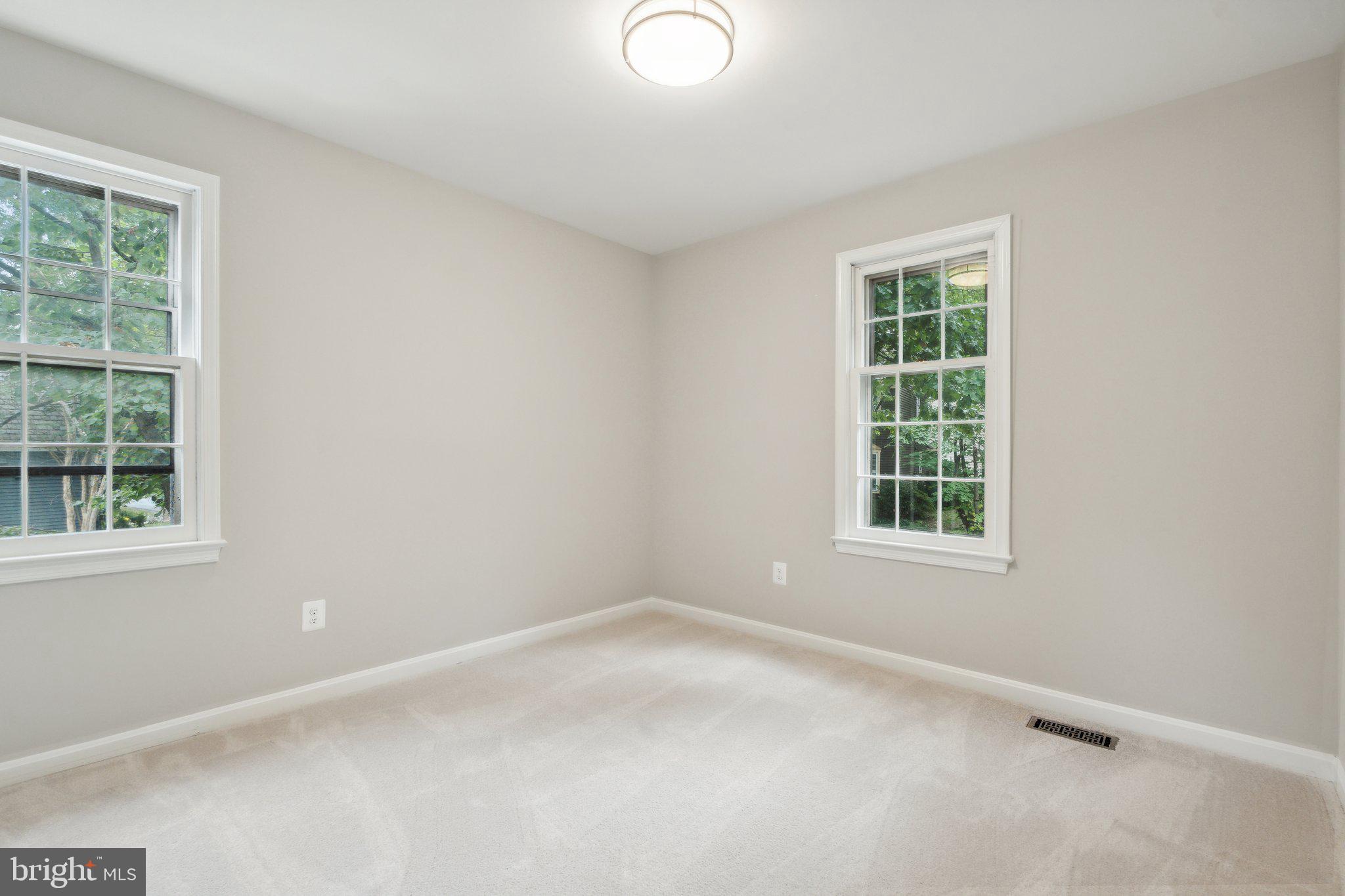 2053 Cobblestone Lane Reston, VA 20191 - Photo 17 of 24