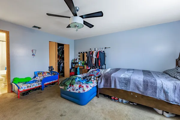 $269,999 | 3022 141st Place, Blue Island, IL 60406