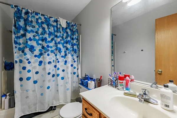 $269,999 | 3022 141st Place, Blue Island, IL 60406