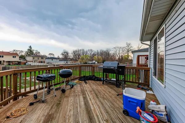 $269,999 | 3022 141st Place, Blue Island, IL 60406